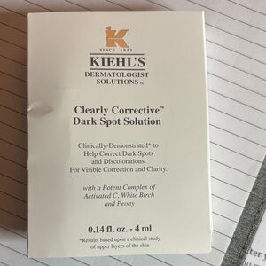 Kiehl's Clearly Corrective Dark Spot Solution